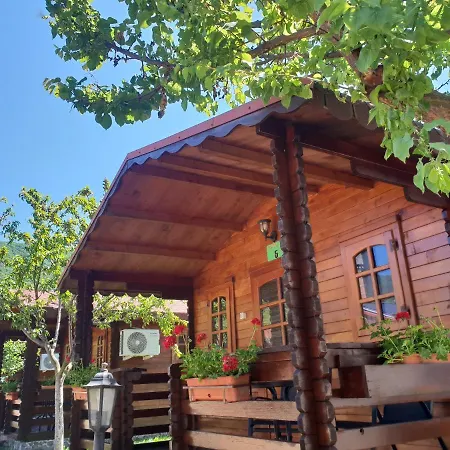 Hotel Casa Ecologica 3*