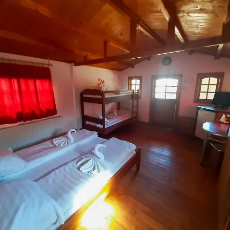 Casa Ecologica 3*